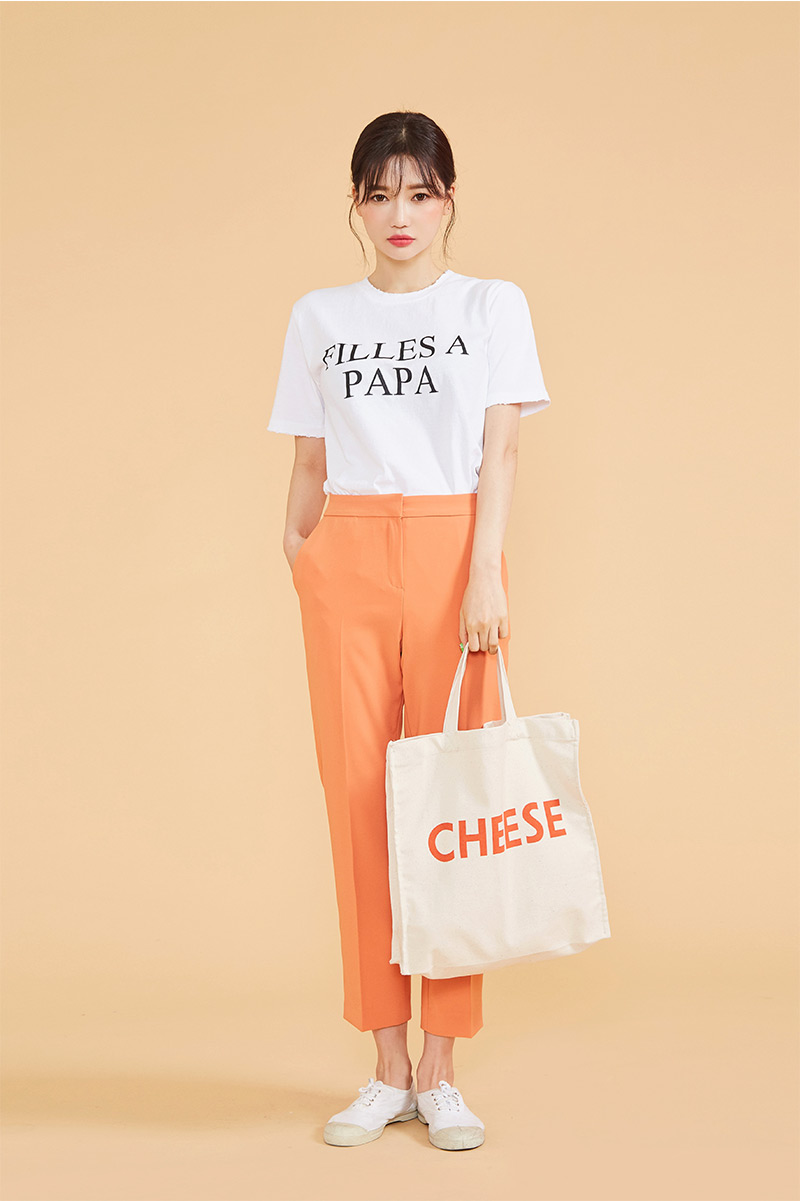 最新韓版服裝，時(shí)尚潮流的背景、影響與地位分析