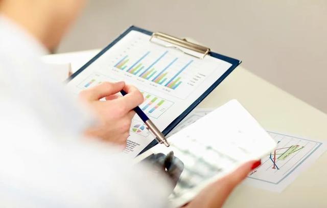 香港全年免費資料大全正,數(shù)據(jù)科學解析說明_BNI23.324智慧共享版