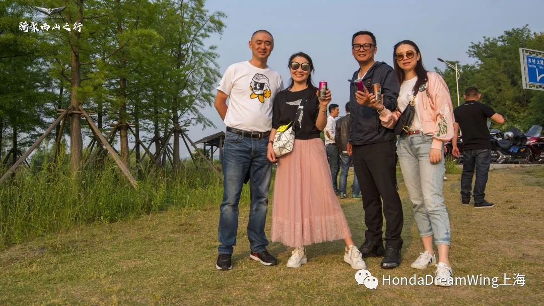 Arwen Gold最新動(dòng)態(tài)，友誼的溫馨日常更新