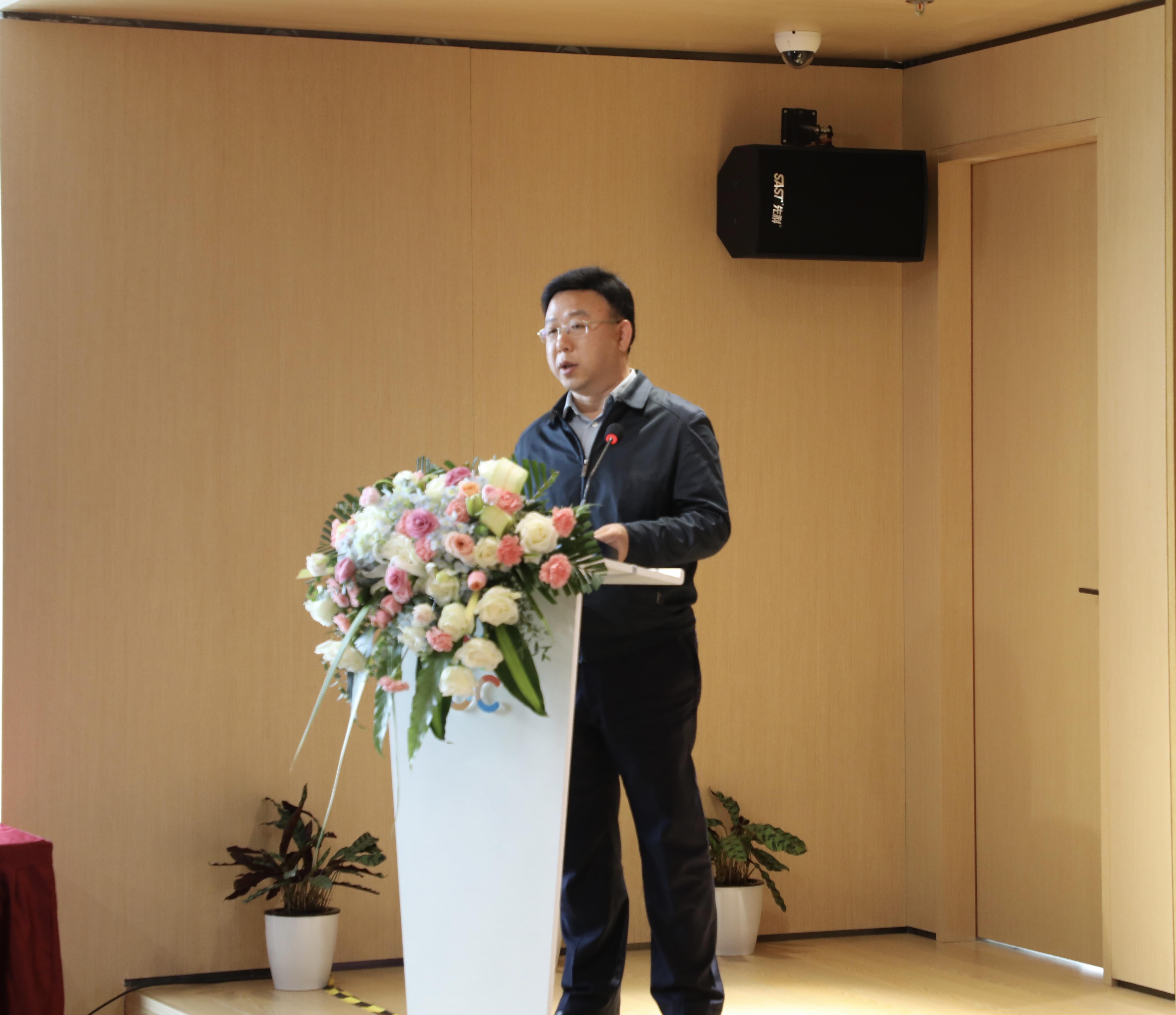 太原最新園長(zhǎng)招聘啟幕，領(lǐng)導(dǎo)之旅的挑戰(zhàn)與機(jī)遇，擁抱學(xué)習(xí)與變化的擁抱