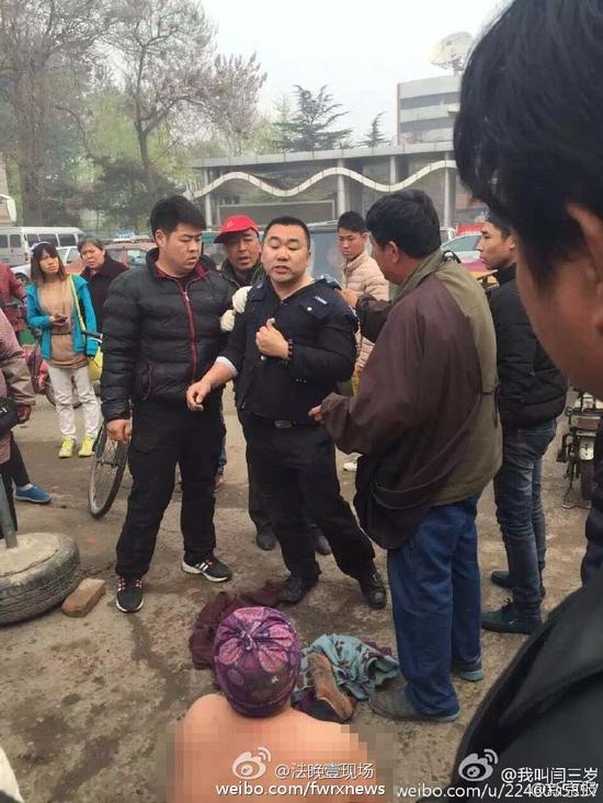 濟(jì)南城管打人事件深度解析與反思，反思背后的社會(huì)問題與應(yīng)對(duì)之道