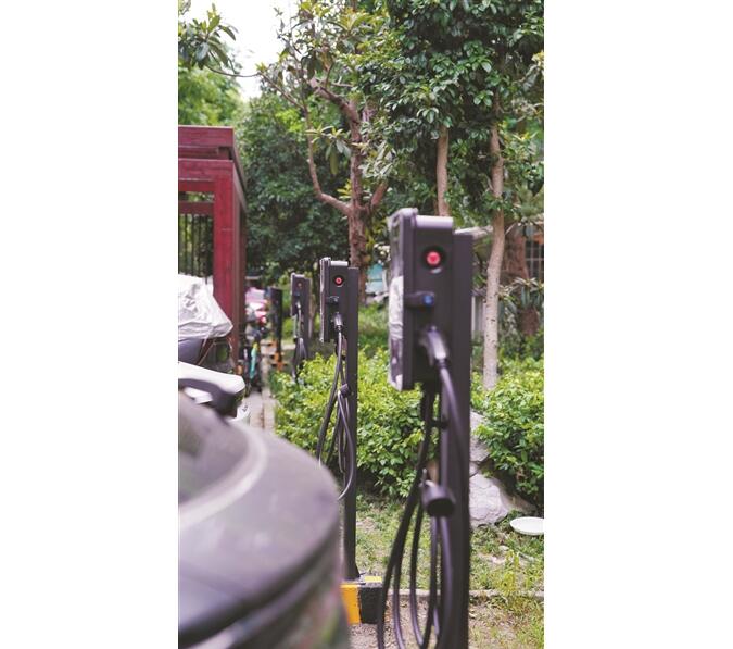 新能源汽車最新動(dòng)態(tài)報(bào)道，掌握最新資訊