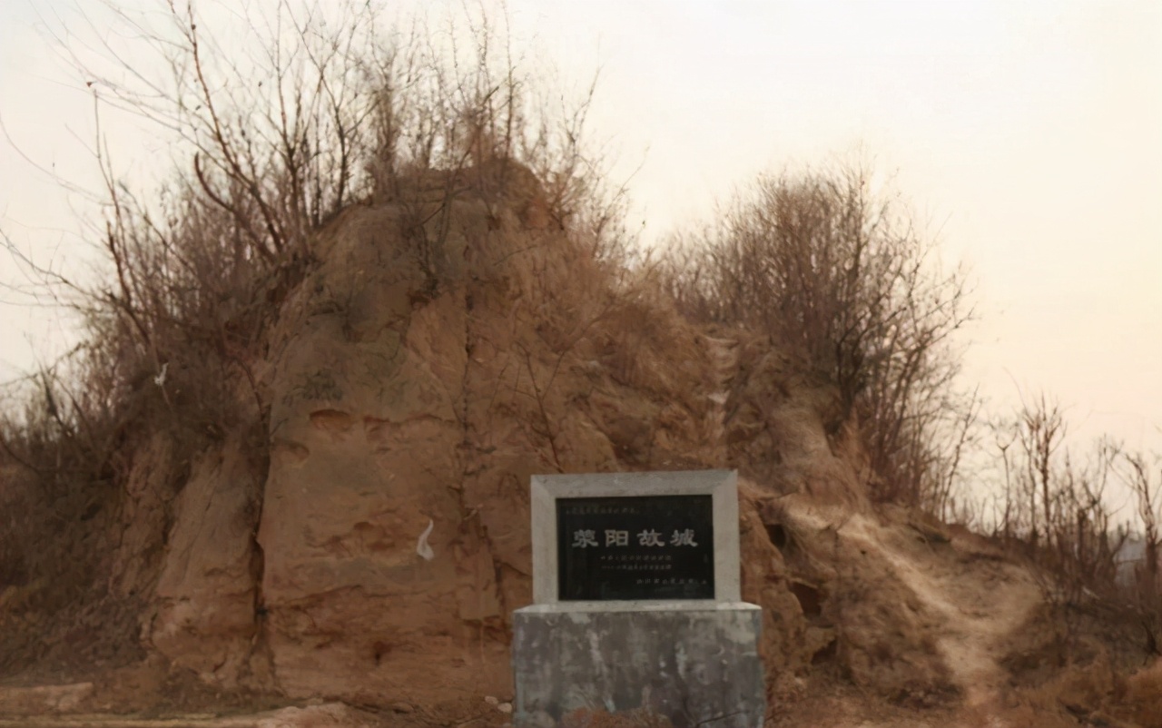 滎澤古城最新動(dòng)態(tài)揭秘，小巷中的意外發(fā)現(xiàn)