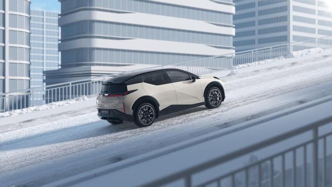 ??重磅來襲！2024最新款小車，時尚與科技的完美結合?