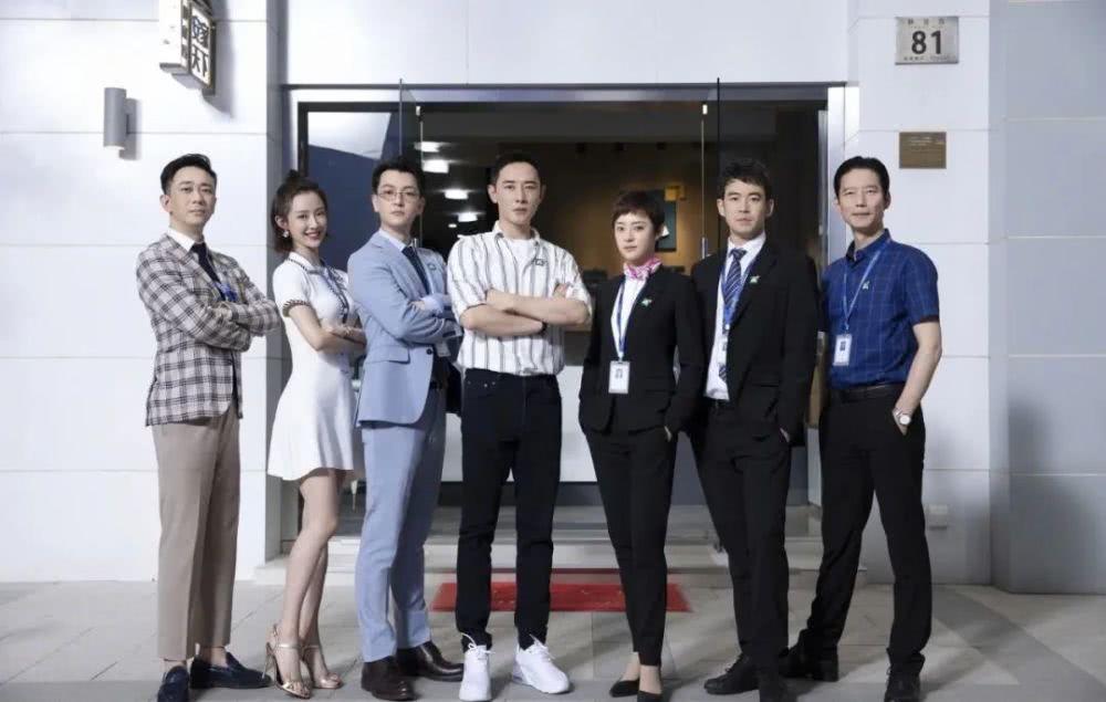 靳東最新電視劇作品，演技魅力一覽，熱門劇集深度解析