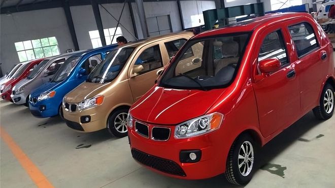 最新款老年代步車(chē)圖片，交通工具的革新與爭(zhēng)議熱議焦點(diǎn)