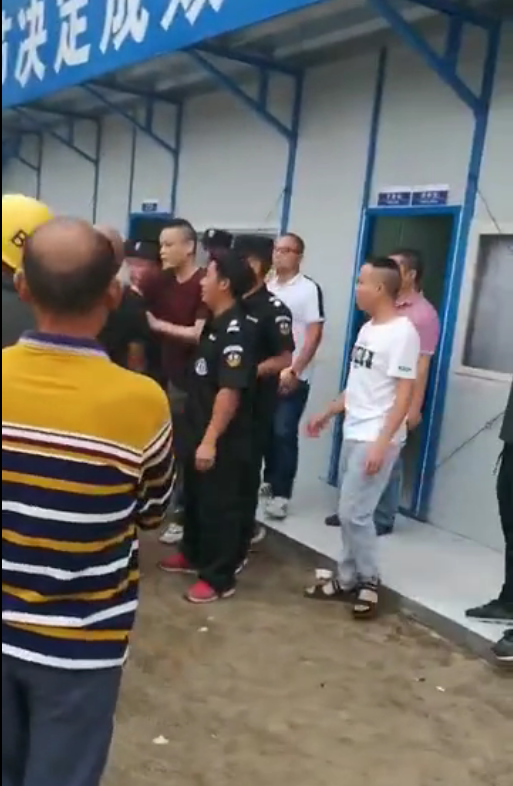 成都工地打人事件最新進展，意外友情之旅的背后揭秘