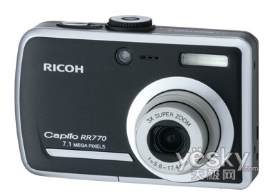 陽光照亮小杰的冒險日，799rr最新體驗與友情的社區(qū)光芒