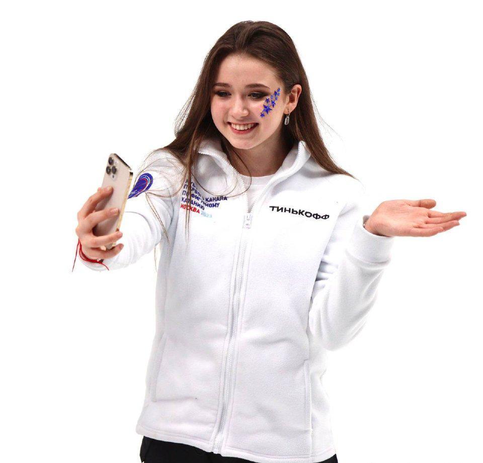 K最新主播帶你領(lǐng)略科技魅力，全新高科技產(chǎn)品震撼亮相！