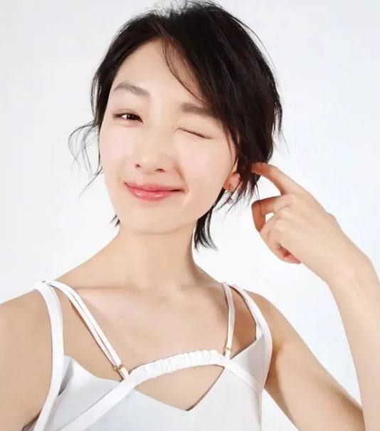 多元審美時(shí)代下的獨(dú)特魅力，小眼睛明星的魅力風(fēng)采