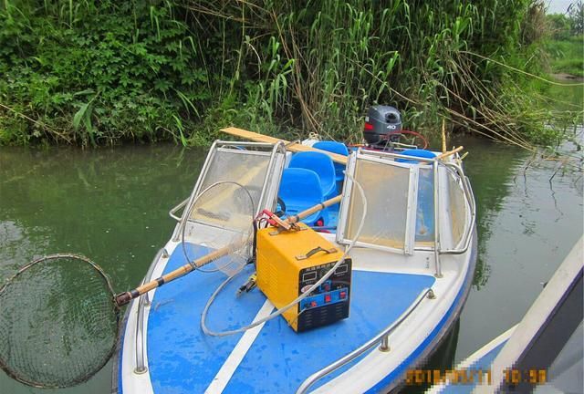 運(yùn)動場館燈具 第208頁