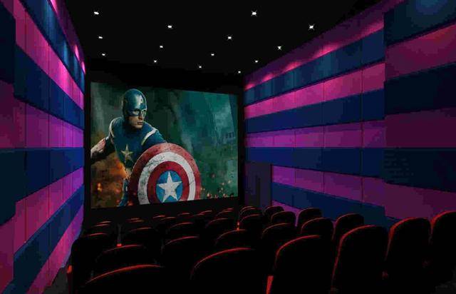 電影院?jiǎn)卧~，愛的電影之旅的陪伴與溫馨體驗(yàn)