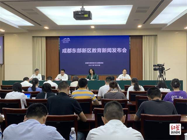 韋立處長揭秘，小巷中的秘密美食天堂最新發(fā)現(xiàn)與全文概述