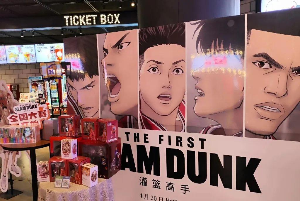 電影80后引領(lǐng)科技潮流，新一代高科技產(chǎn)品體驗(yàn)之旅