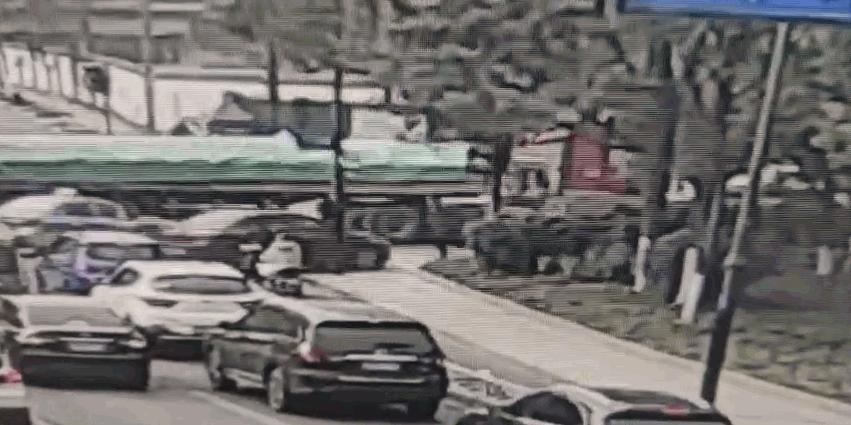 AE最新版本發(fā)布，變化的力量與自信的源泉