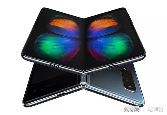 折疊手機全面指南，上市時間及最新動態(tài)揭秘
