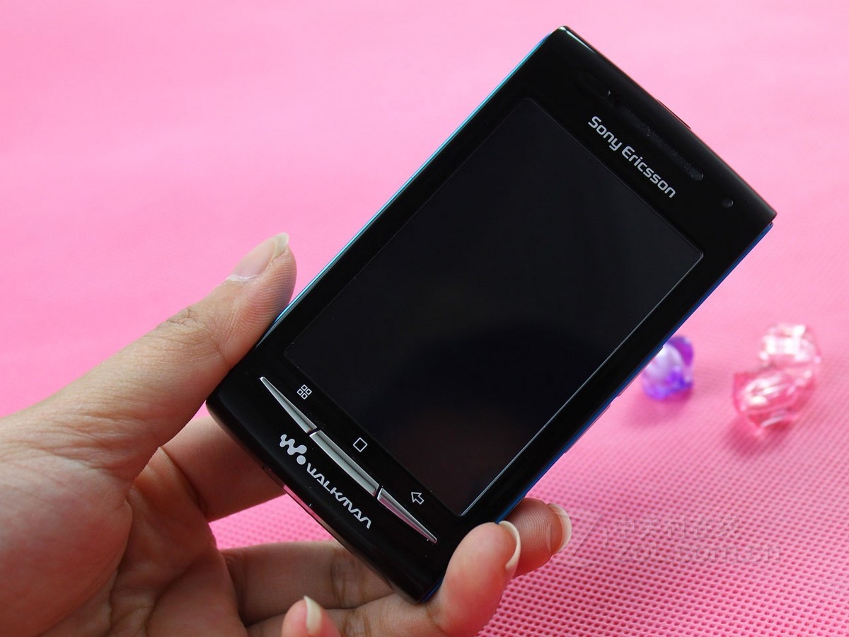 索尼愛(ài)立信新款手機(jī)，開(kāi)啟自然美景探索之旅