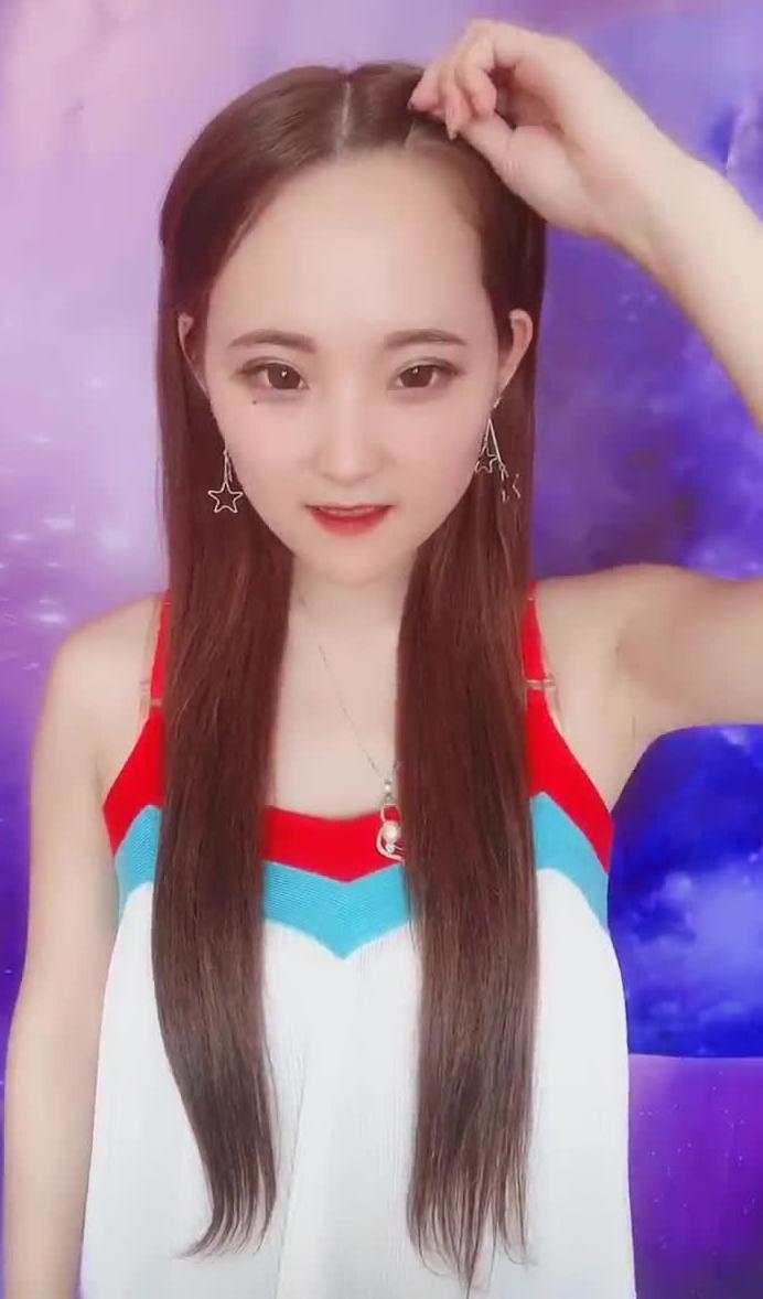最新美拍編發(fā)教程，輕松打造時(shí)尚發(fā)型，瞬間提升你的魅力值！