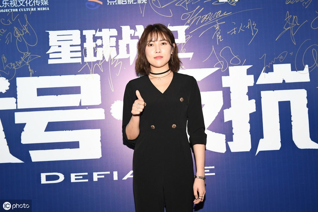 演員黎萱的獨(dú)特魅力之旅，璀璨星辰的遇見