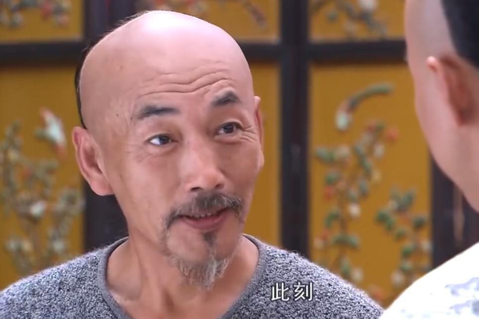 最新剿匪劇與巷弄深處的特色小店，探秘背后的故事