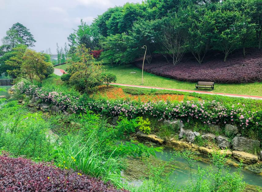 貴陽樓市最新動(dòng)態(tài)，與自然美景的邂逅，探尋內(nèi)心寧?kù)o的居所