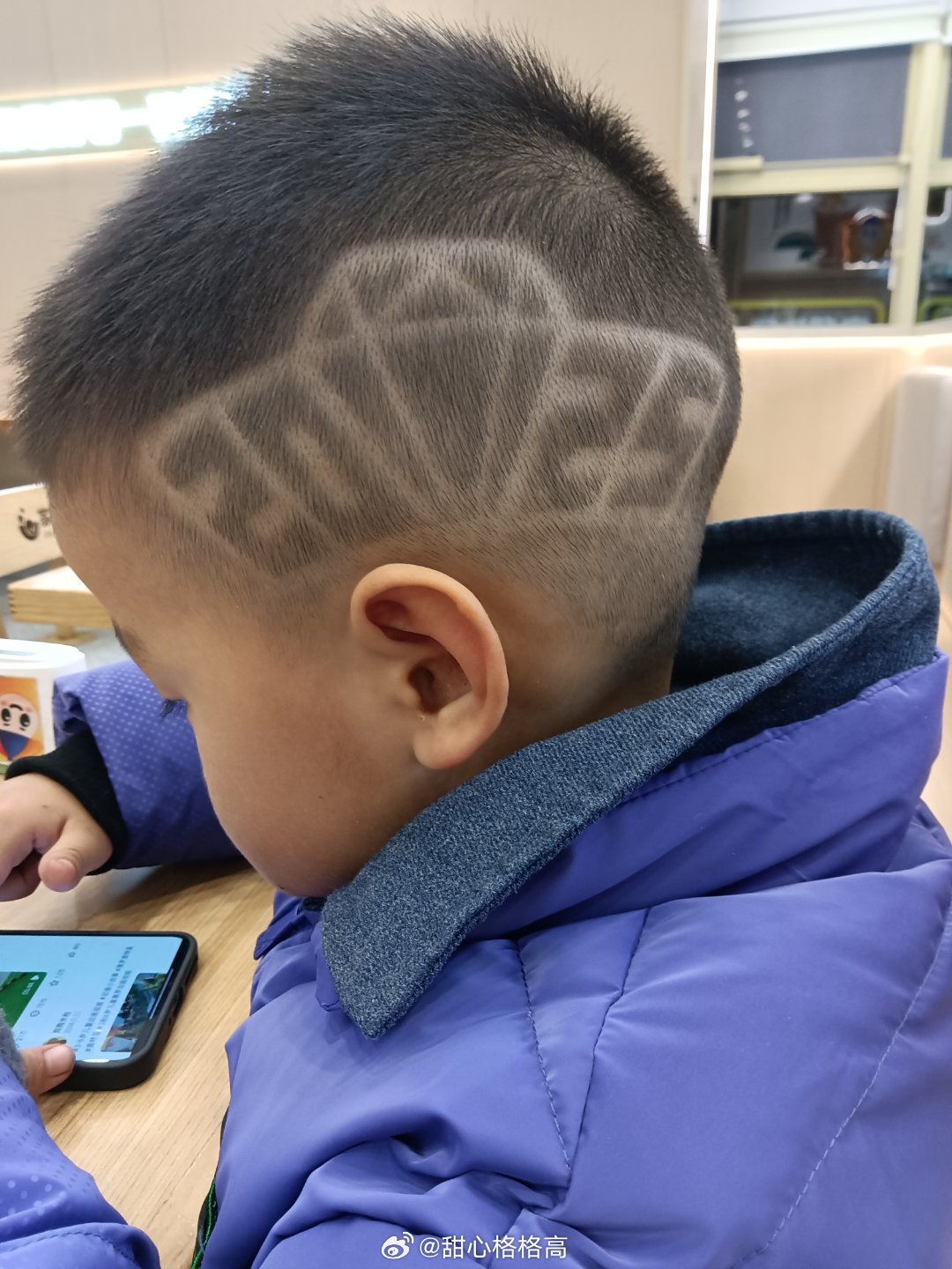 小杰的潮流之旅，最新兒童發(fā)型男的友情故事與發(fā)型風(fēng)采