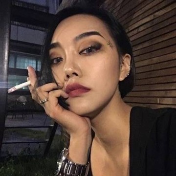 最新美女紋身圖案，時尚潮流中的個性表達(dá)