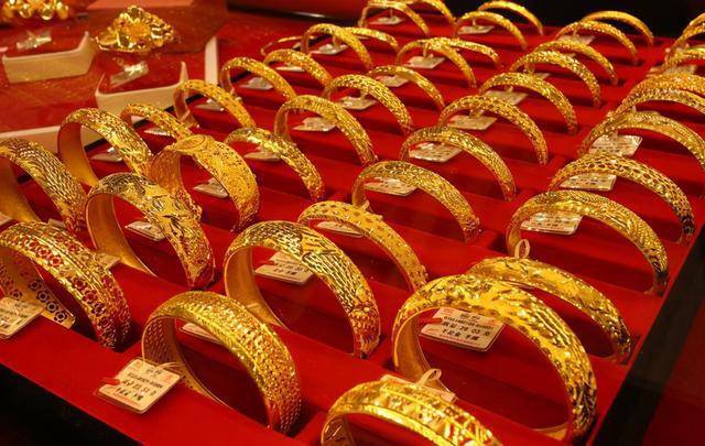 最新黃金回收價格老鳳祥，科技重塑黃金價值，引領(lǐng)未來生活體驗